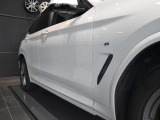 BMW、MINI認定中古車は360°を徹底的にチェック。エンジンやトランスミッション、電気系統やコンピュータ・システムなどを詳細に点検。交換基準に達した部品は整備した後にご納車いたします。