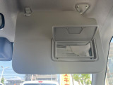 運転席側サンバイザーです。