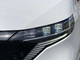 【LEDヘッドライト】夜間の走行も明るく安全にサポートしてくれます!