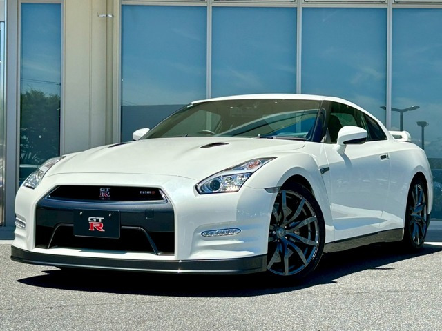 GT-R 3.8 プレミアムエディション 4WD 