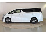 全車車両検査証明書付きの良質なお車のみを厳選して展示中、安心してご検討いただけます。