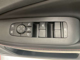 運転席のパワーウィンドゥ等操作部