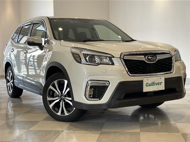 フォレスター2.5 プレミアム 4WD4WD 本革シート
