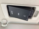 ETCが装着されています。再セットアップ後高速道路の料金所をノンストップで通過できて大変便利です。