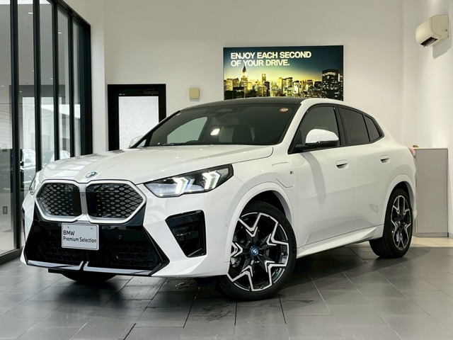 iX2 xドライブ30 Mスポーツ 4WD 