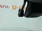お車を安全に乗って頂くために重要なタイヤも現状、車検が通らないレベルの場合、納車の際には新品にさせて頂く場合もあります。
