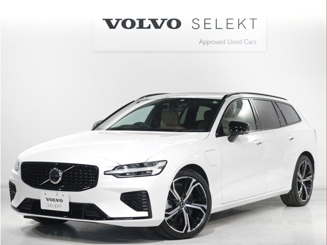 V60リチャージ PHEV T6 AWD アルティメット 4WD