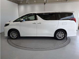 アルファード ハイブリッド 2.5 SR Cパッケージ E-Four 4WD 