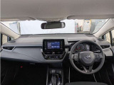車内の広さを感じさせてくれるだけでなく、広々とした前方視界を確保にも貢献しています。