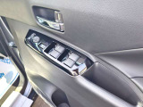 【保険】自動車保険のスペシャリストがお客様の立場になってお客様に最適な自動車保険のご提案や万が一の時の事故対応にあたりますので、ご安心ください。