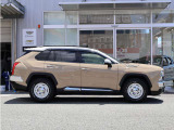 BUBUでは店舗営業スタッフをはじめとする保険資格者が自動車保険への新規ご加入、更新、他社保険会社からのお乗り換えなど、様々なケースに対してサポートさせて頂いております。