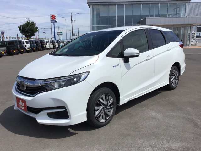 シャトル1.5 ハイブリッド ホンダセンシング 4WD