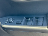 運転席窓操作部スイッチの画像です。