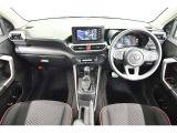 『トヨタ認定中古車』3つの安心を1台にセット!1.徹底した洗浄 2.車両検査証明書つき 3.ロングラン保証つき 全てをクリアした【安心】の証!詳しくスタッフまでお気軽にお問い合わせ下さい。