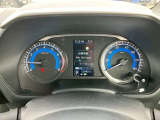 視認性の良いメーター周り。燃費などもご確認いただけます!