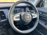 ステアリングはシンプルな作りになっており、オーディオ操作やホンダセンシング(ACCなど)の操作が可能となります!