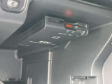 ETC車載器(高速道路の利用時に 料金所の通過をスムーズに行うために自動で料金を精算するシステム)