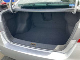 リモコンキー操作、運転席側オープンスイッチ操作で開けられます。