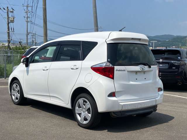 トヨタ ラクティス 1.3 X ウェルキャブ 車いす仕様車スロープタイプ