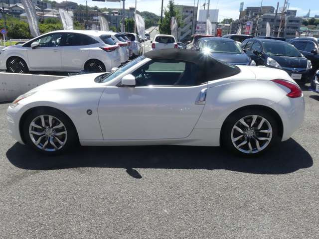 日産 フェアレディZロードスター 3.7 バージョン T の中古車詳細