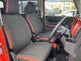 みなさまのお車選びのお手伝いをさせてください!スタッフ一同心よりご来店、お問い合わせをお待ちしております!
