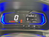 ダイハツディーラーでは「ダイハツ認定U-CAR」という基準を設け、車選びに詳しくないお客様でも「安心して選べる」をご提供しています。