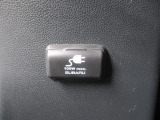 オプションの100Vパワーコンセントが付いております。省電力の家電製品を車内で使用することができます。