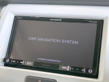 【ナビゲーション】目的地までしっかり案内してくれる使いやすいナビ。Bluetooth接続すればお持ちのスマホやMP3プレイヤーの音楽を再生可能!毎日の運転がさらに楽しくなります!!