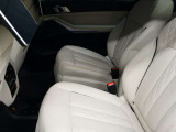 専任の研修を受け熟練したメカニックが大切にご納車整備をさせて頂きます。お客様にご満足・ご納得し、お乗り頂く為にMurauchiグループスタッフ一同、心をこめてお手伝いさせて頂きます。