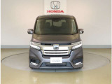 「自動車保険」と「あんしん特典」がひとつになったHondaのお店ならではの保険プランです。お客様のカーライフにより一層の安心をプラスします。