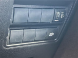 気になる車はすぐにお問い合わせください!画面右側の0066から始まる無料ダイヤルからお問い合わせ下さい!専門スタッフがお車のご質問にお答えいたします!