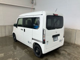 当店は仕上げ業者と提携して、車両の仕上げを行っております。磨き、ルームクリーニング、ヘッドライト磨き、を一貫して行っております。