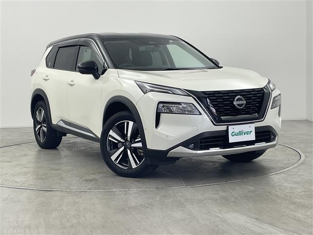 エクストレイル 1.5 G e-4ORCE 4WD 4WD 本革シート