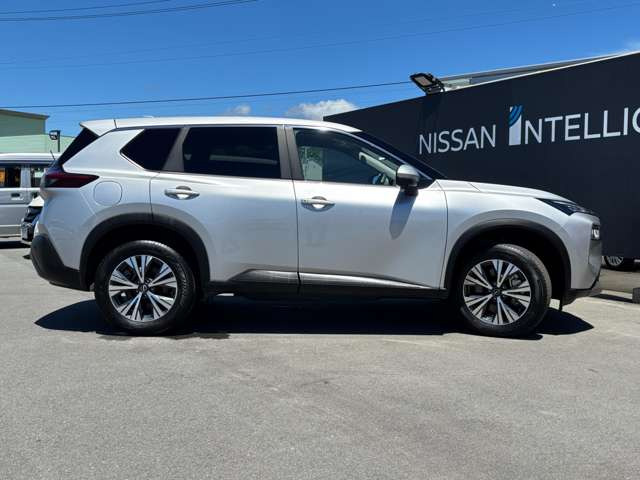 日産 エクストレイル 1.5 X e-4ORCE 4WD の中古車詳細 (7,000km