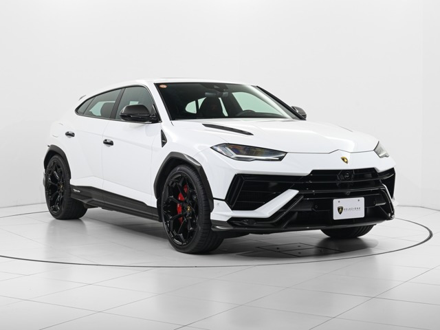 ウルス ペルフォルマンテ 4WD 