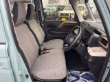 もちろん車内はキレイです♪よりクリーンな状態をキープしたいお客様には『ナノゾーンコート』がおすすめ!新型コロナウイルス対策や、除菌・消臭に効果を発揮し多くの方にご好評いただいております。