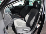 ぜひ厳選したドイツプレミアムブランドのお車を、見て・触って・比べてください!