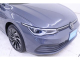 Das WeltAuto独自の項目チェックリストに基づき、入念に車両チェックとクリーニングを実施。美しく高品質な車をご提供します。