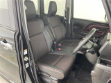 【4人乗り】ゆったりとした座り心地と、車内を広々と使える快適性に長けているので、快適な時間をお過ごしいただけます!