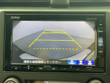 【バックモニター】後ろのカメラの映像をモニターに映し出すことができます!後方の見えない死角や、障害物との距離感をしっかり確認することができます!駐車が苦手な方におすすめです。