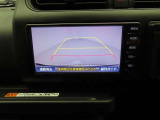 バックモニターを装備しています。車庫入れ時等に車両後方が確認出来るのでとても便利です。