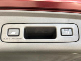 【パワーバックドア】スマートキーや運転席のボタンを押すだけでリアゲートが自動で開閉します!荷物を持っている時や、高い位置にあるバックドアを閉める際に便利な機能です♪