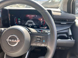 プロパイロット(同一車線運転支援)アクセル・ブレーキ・ステアリング操作をクルマがサポート。高速道路などで、ドライバーの負担を軽減します。