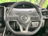 【純正革巻きステアリング】上質な革を使用することで、手にしっかり馴染みとても運転しやすいハンドルです♪