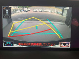 【バックモニター】後ろのカメラの映像がモニターに映し出されるので、後方の見えない死角や、障害物との距離感などもしっかり安全確認することができます!