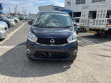 安心して長く乗れる高品質な中古車を常時100台以上展示してます。もし、欲しいクルマが置いてなければ、気軽に声をかけてください。ご希望の車を全国から探します!