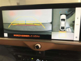 後方の見にくい視界もバックモニターで確認サポートして駐車時も安心☆