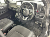 気になる車はすぐにお問い合わせください!画面右側の0066から始まる無料ダイヤルからお問い合わせ下さい!専門スタッフがお車のご質問にお答えいたします!