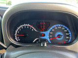 整備スタッフは国家資格を持つプロの整備士です。車検の受入/中間/完成検査と保安基準発行のすべても自社で行います。