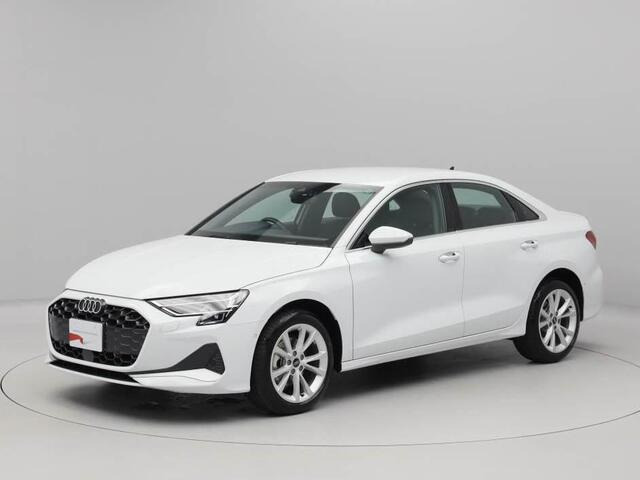 A3セダン30 TFSI アドバンスド